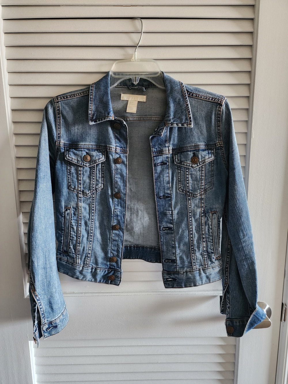 H&M Light Blue Denim Jacket - Women